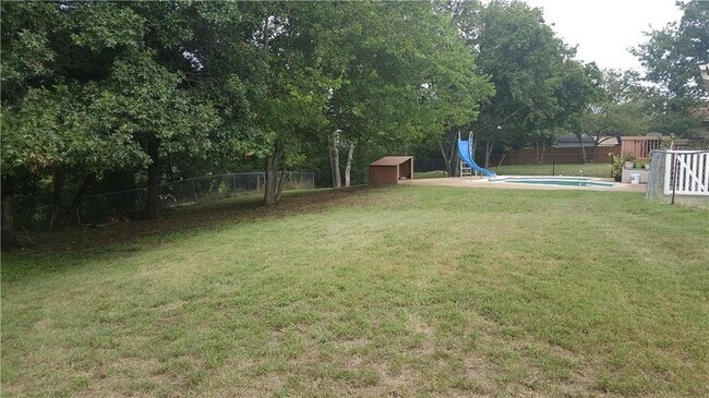 Building Photo - 125 Ridgecrest Rd