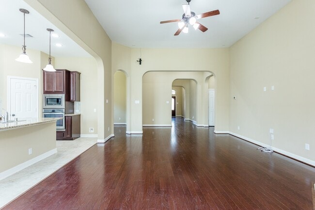 Building Photo - 7810 Deep Green Dr