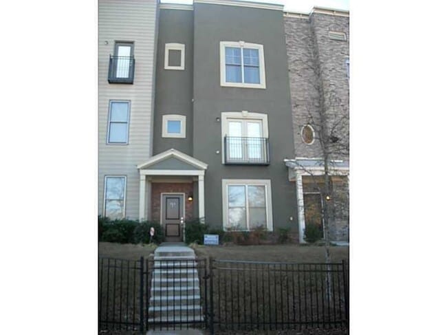 Primary Photo - 783 Liberty Commons Dr NW