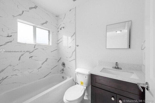 Building Photo - 1775 NW 65th St