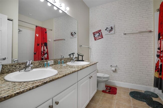 Building Photo - 2960 Lucayan Harbour Cir