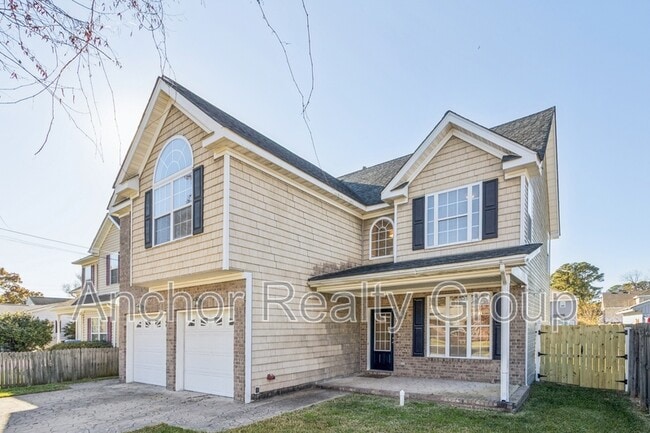 Building Photo - 1519 Elder Ave