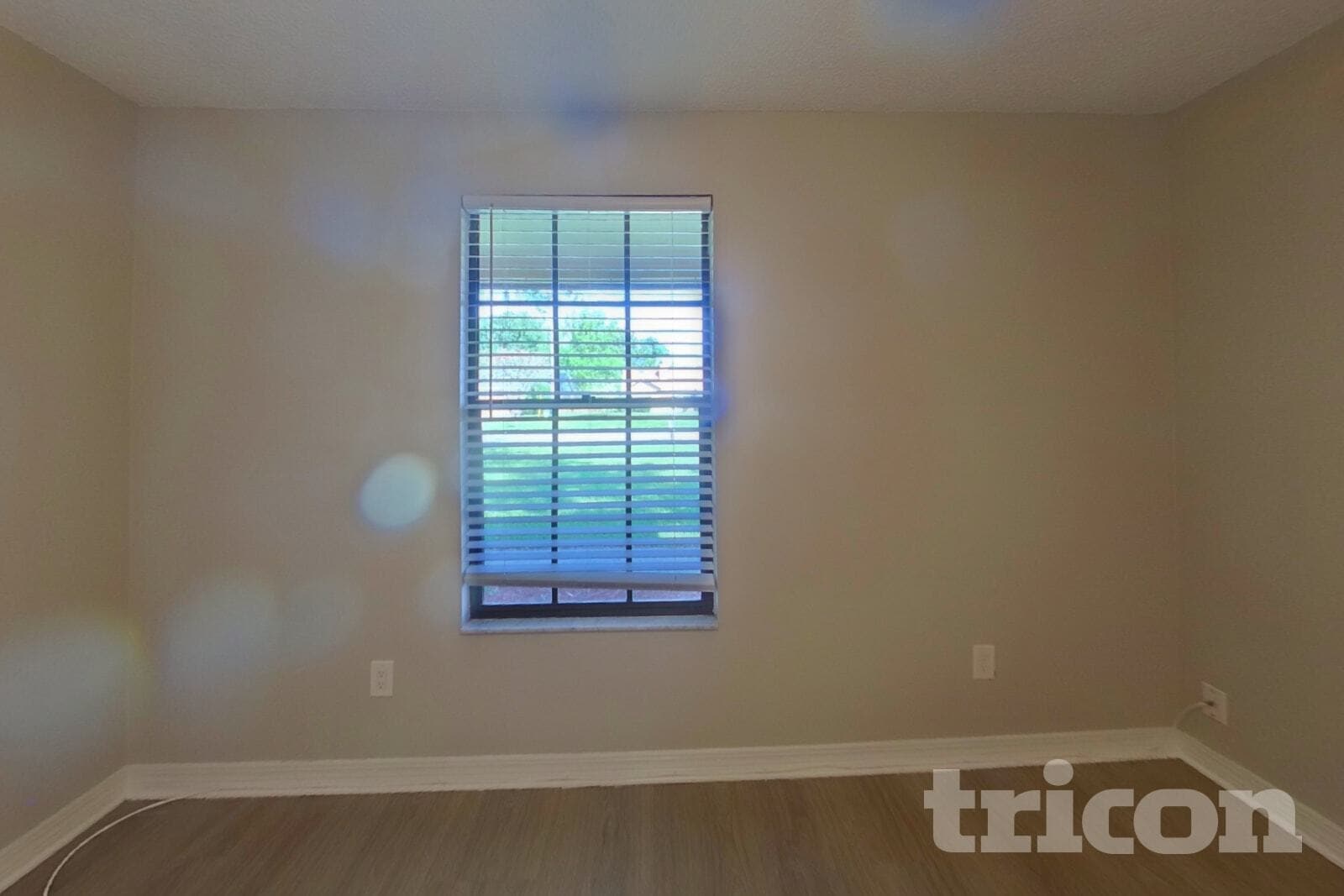 Building Photo - 1715 Farm Way