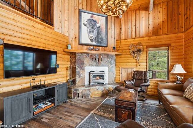 Building Photo - Lion Mountain Two Bedroom with Whitefish Lake Views