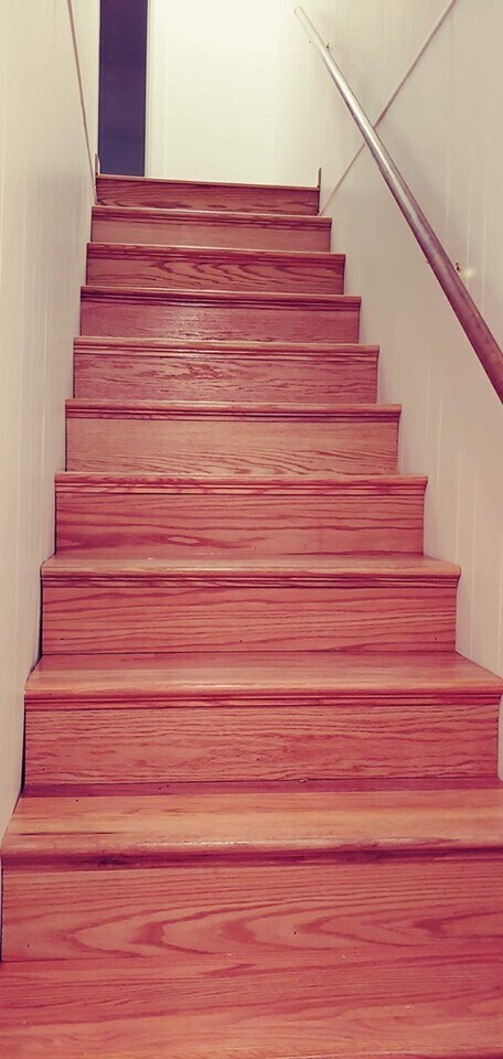 Building Photo - 515 S 8th St