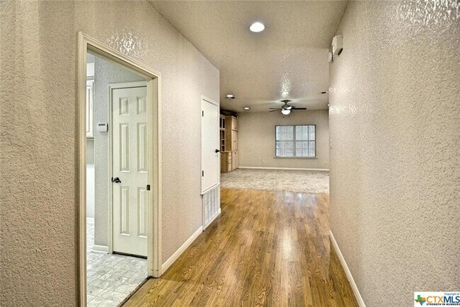 Building Photo - 2725 Diamond Trail