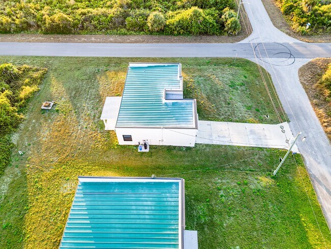 Building Photo - 2919 65th St W