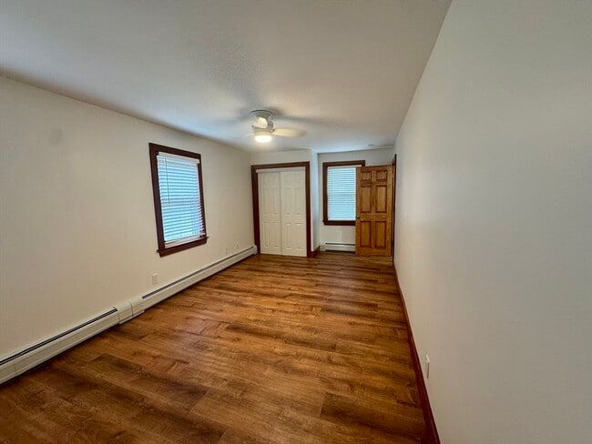 Building Photo - 16 Winona Ave