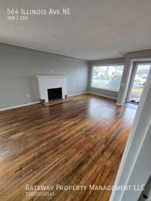 Building Photo - 564 Illinois Ave NE