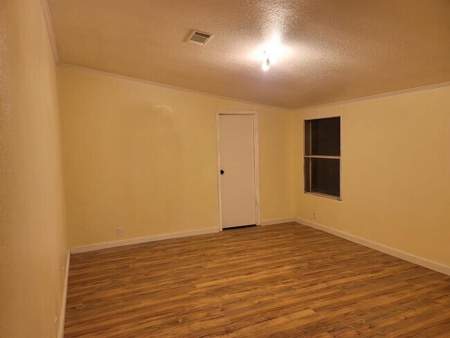 Building Photo - 8922 Witter Ln