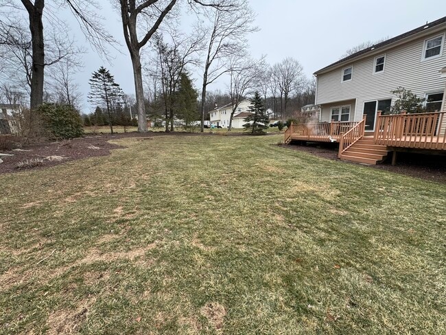 Building Photo - 5 Glenn Dr