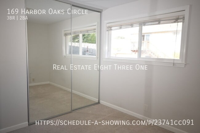 Building Photo - 169 Harbor Oaks Cir