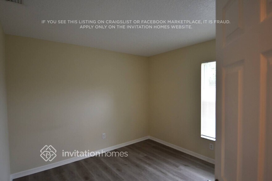 Building Photo - 1933 SW Lennox St