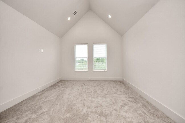 Building Photo - 1046 Homer St