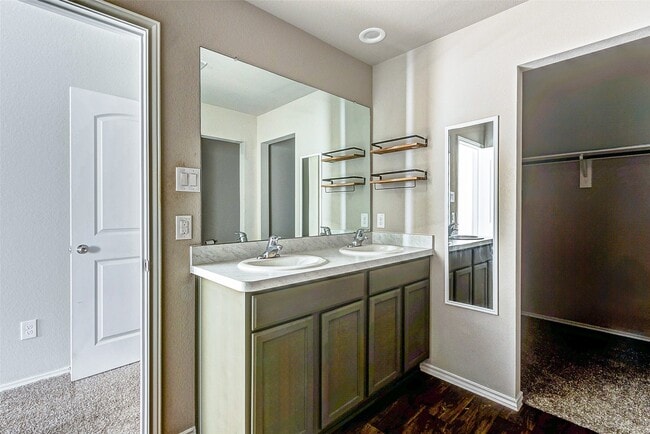 Building Photo - 40454 Red Poppy Ln