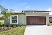 Building Photo - Beautiful 4 Bedroom in Sarasota
