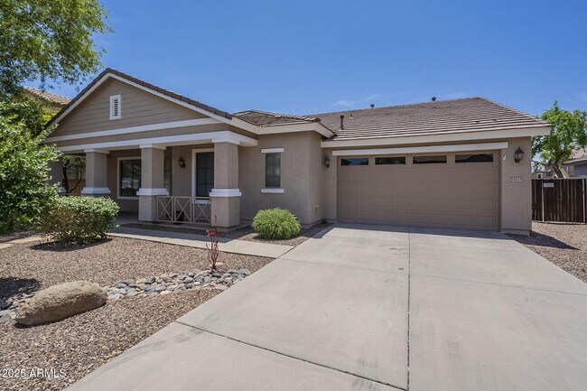 Building Photo - 14335 W Country Gables Dr