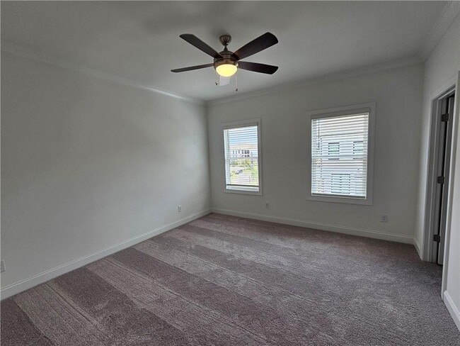 Building Photo - 500 Healy Dr