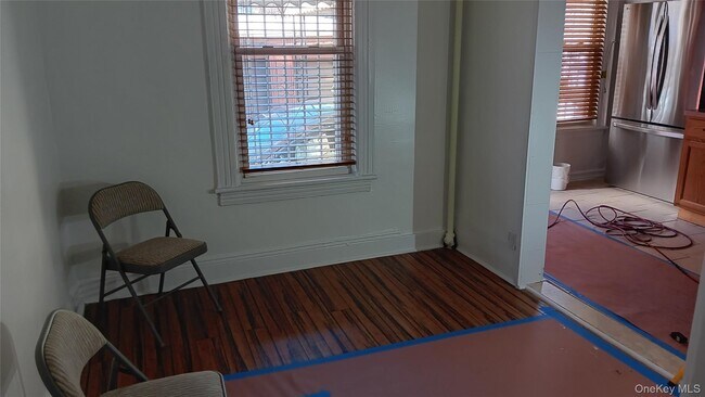 Building Photo - 1811 Wallace Ave