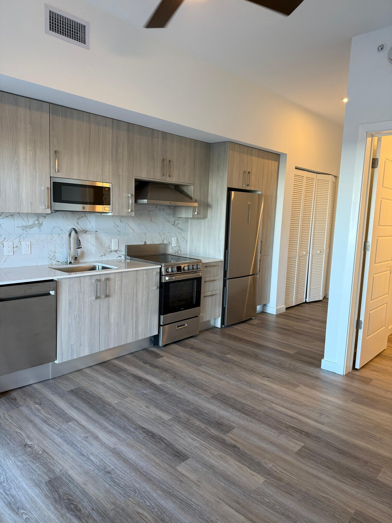 Building Photo - 777 NW 1st St