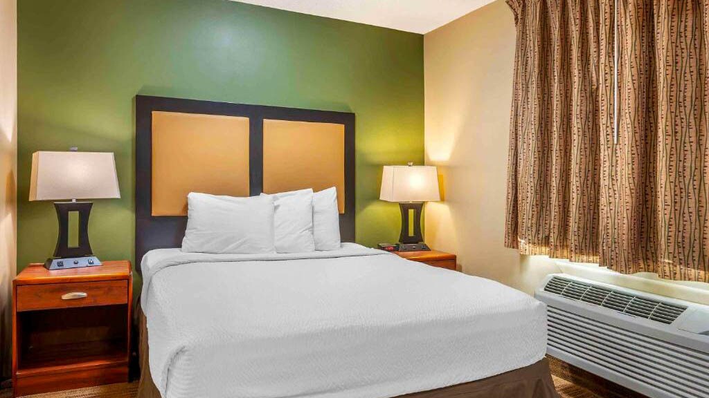 Building Photo - 200 Meijer Dr