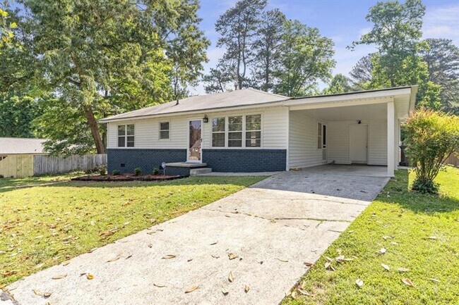 Building Photo - 1517 Gaylor Cir SE