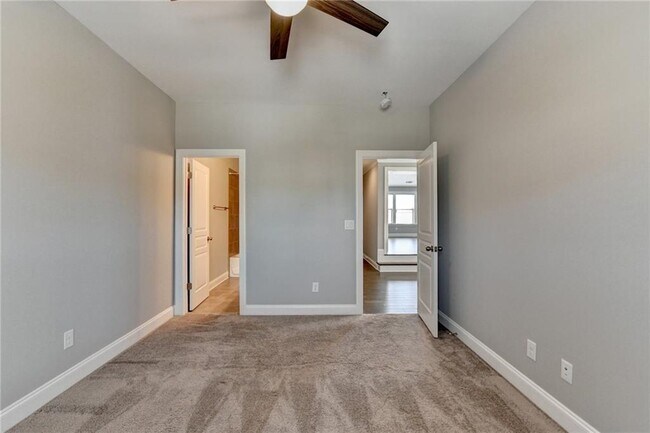 Building Photo - 4217 Heisenberg Ln
