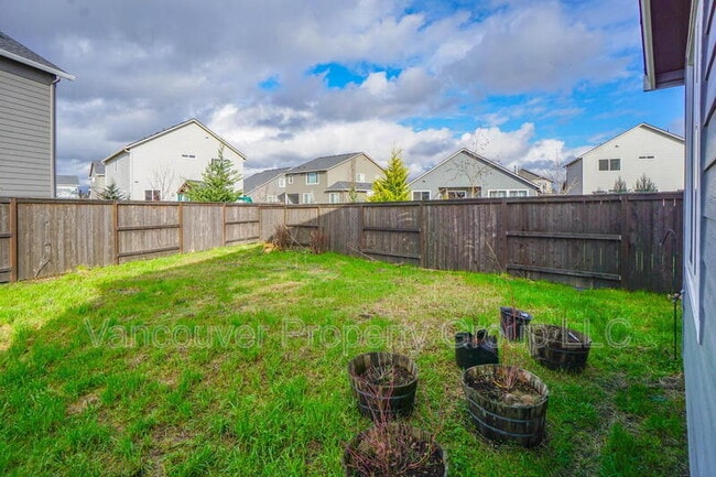 Building Photo - 8704 N 2nd Loop