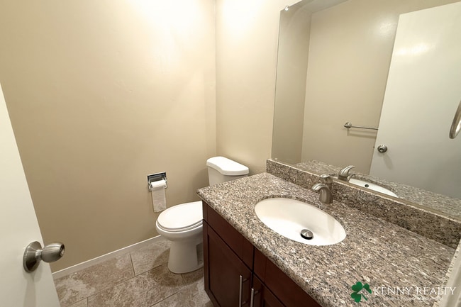 Building Photo - Remodeled 2BR/2.5BA Duplex with 2-Car Garage in San Mateo