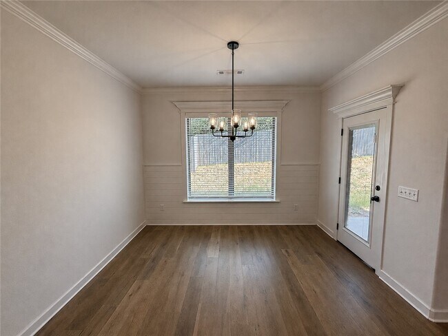 Building Photo - 1308 Cittadella Ave