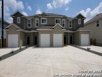 Building Photo - 16926 Spirit Brk