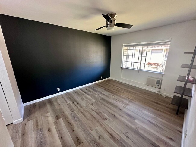 Building Photo - For Rent - [Royal Palm] 94-1363 Kulewa Lp. #15U