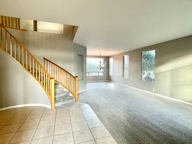 Building Photo - 1608 W Amberwood Dr