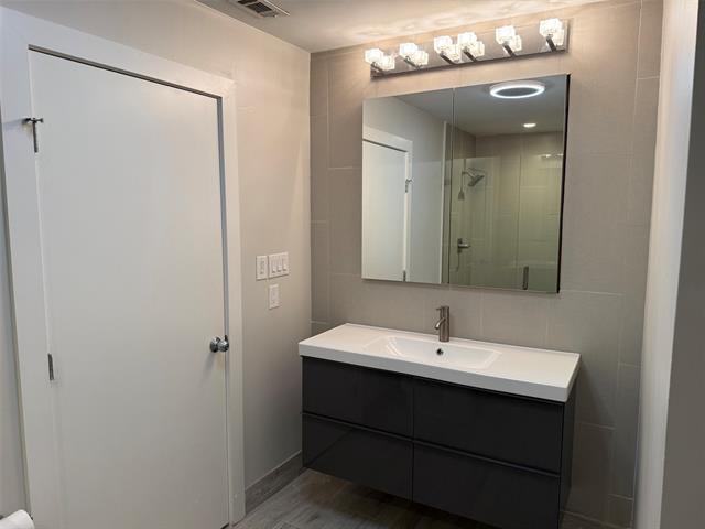 Building Photo - 4135 High Summit Dr