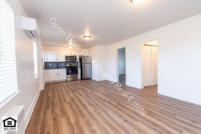 Building Photo - 1823 Griswold Dr