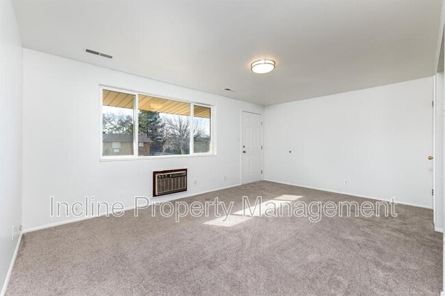 Building Photo - 1069 S 80 E