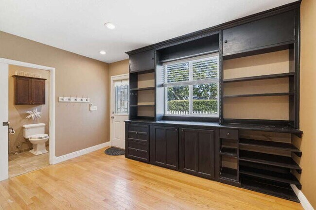 Building Photo - 7852 Watson Way