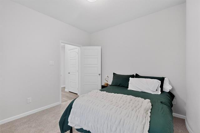 Building Photo - 2319 Kirkstall Wy