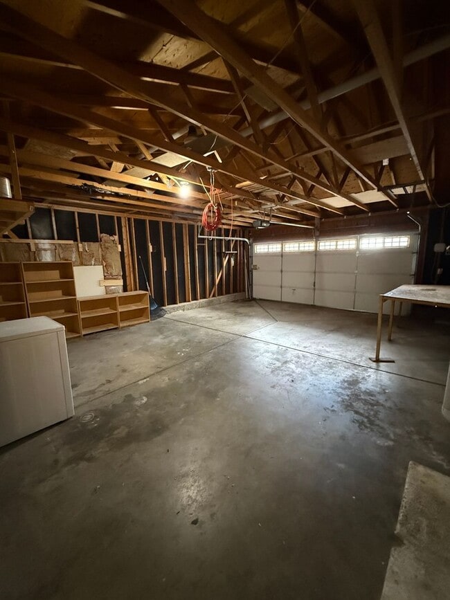 Building Photo - Beautiful Updated Beacon Hill Home - Newly...