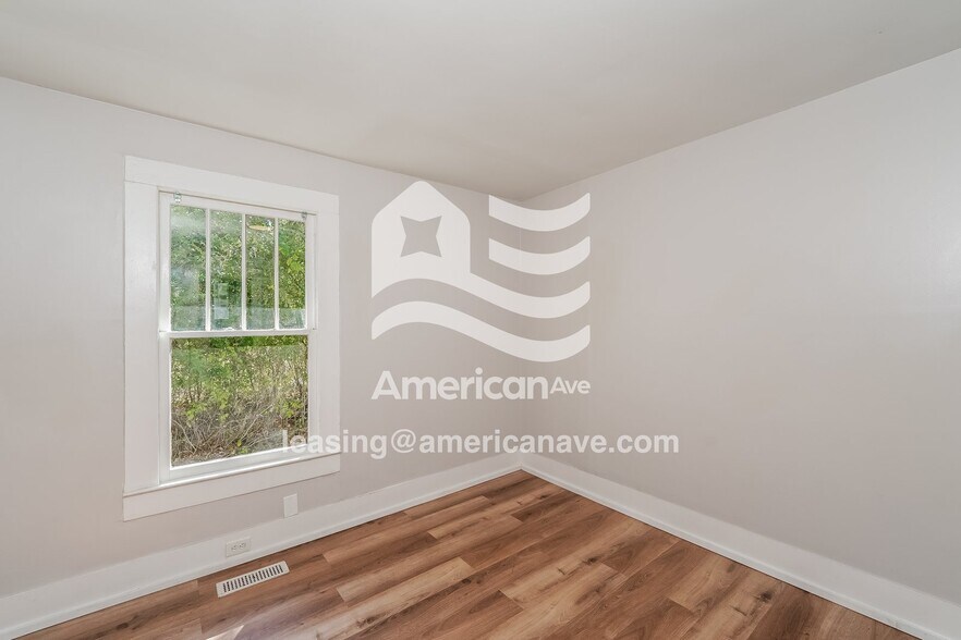 Building Photo - 1220 Ford Ave