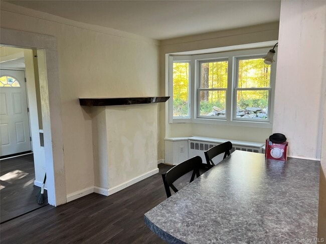 Building Photo - 294 Croton Falls Rd