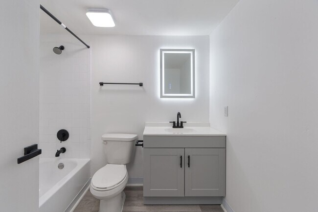 41-web-or-mls-1215 NW 103rd Ln_DSC7551 - Vista Shores