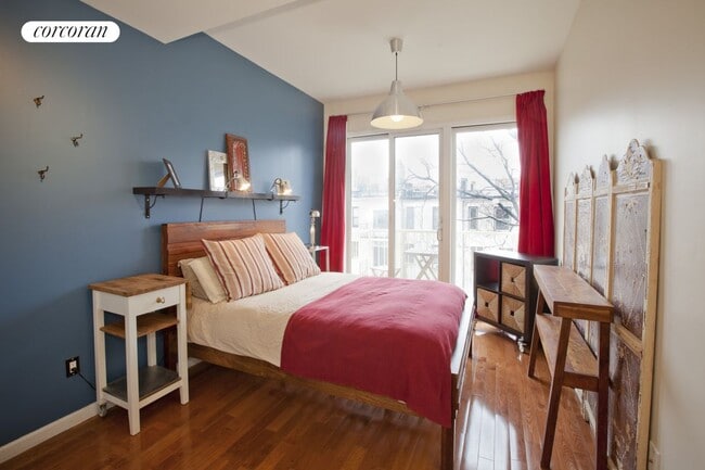 Building Photo - 121 W 131st St