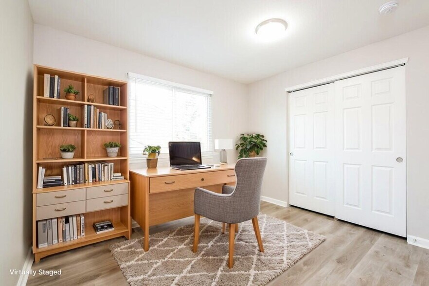 Building Photo - 19452 E Hamilton Pl