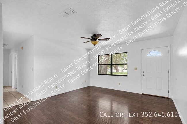 Building Photo - 62 Teak Loop