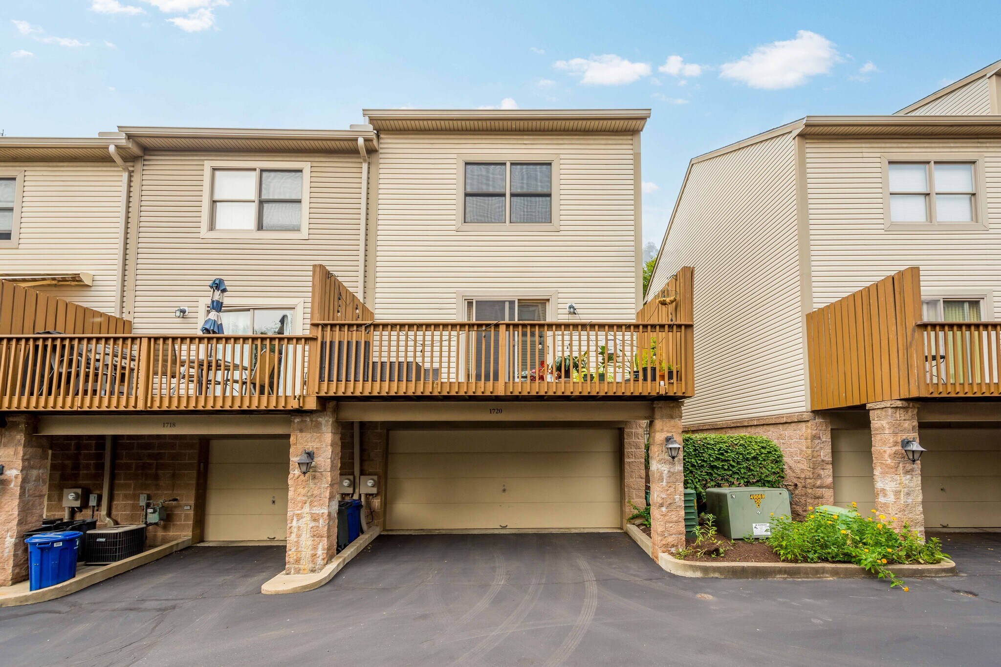 Building Photo - 1720 Merriman Ct