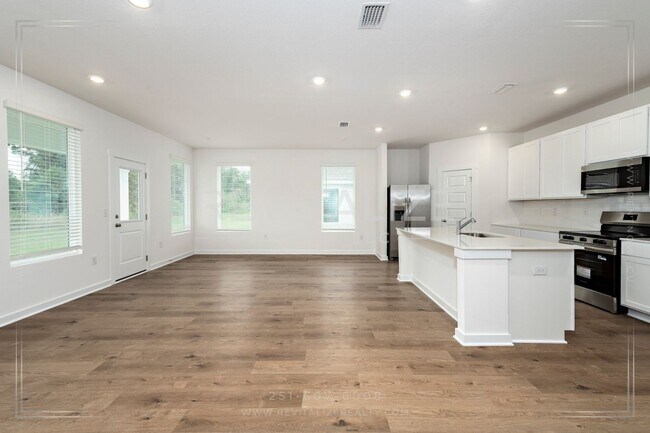 Building Photo - New Construction 4 Bed 3 Bath Home in Foley