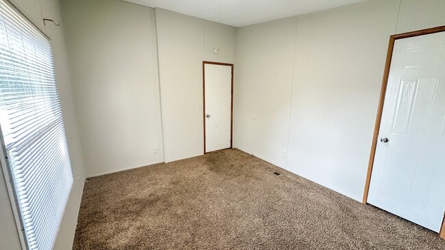 Building Photo - 16487 Brittany Way