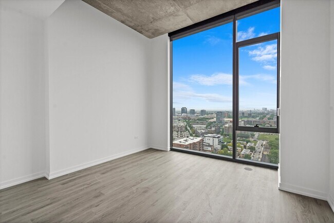 Building Photo - 808 N Cleveland Ave