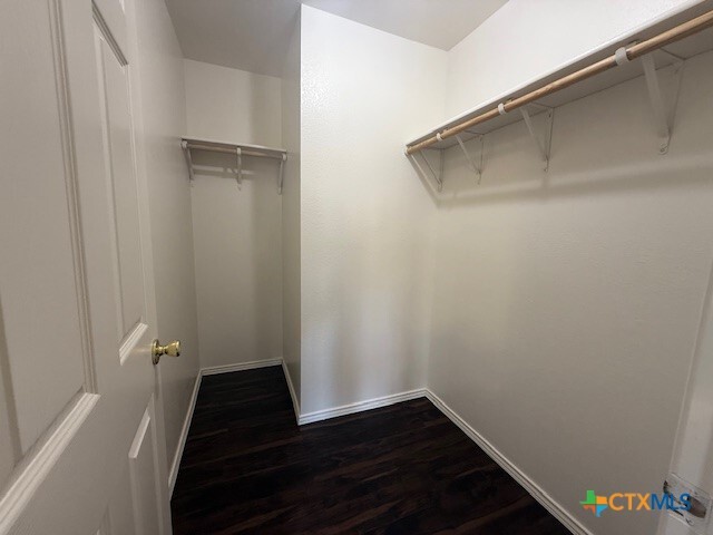 Building Photo - 1160 Hilltop Dr